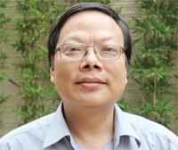 Đại gia... đi dép lê