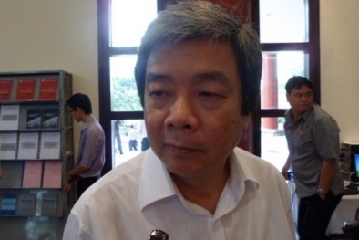 Nhân viên trang tin điện tử dự họp báo đưa tin là sai