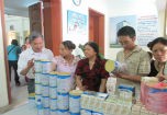 Người cao tuổi nên dùng sữa thế nào?