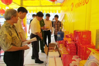Cẩn thận với bánh trung thu giảm giá 'khủng'