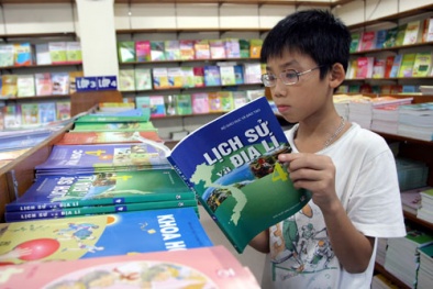 Đến 2027 mới thay hết sách giáo khoa, giáo viên 'sốt ruột'