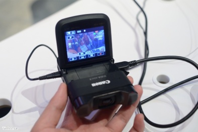 Canon VIXIA mini X - Nhỏ mà gây sốc