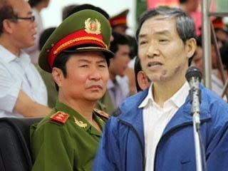 Ông Phạm Quý Ngọ qua đời, Dương Chí Dũng còn cửa nào thoát án tử?