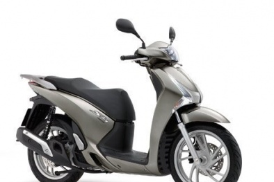 Khách hàng 'ào ào' tố xe Honda SH125i lỗi kỹ thuật