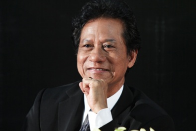 Anh Thơ hồi hộp khi song ca cùng Chế Linh