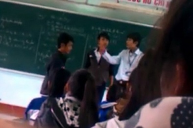 Kiểm điểm HS quay clip thầy trò “hỗn chiến”: Triệt tiêu lòng dũng cảm!