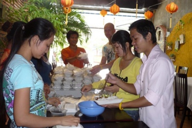  Nguy cơ vô sinh, béo phì từ vỏ cơm hộp