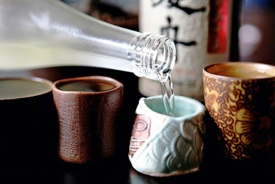 Trung Quốc lo ngại rượu Sake Nhật Bản nhiễm phóng xạ