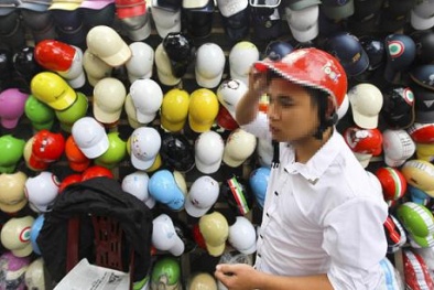 Phạt đội mũ không phải mũ bảo hiểm từ ngày 1/7