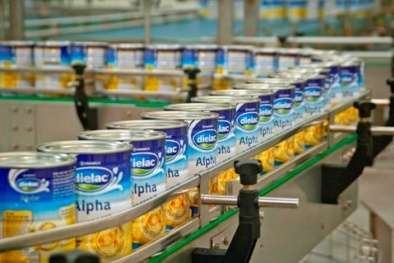 Ngày đầu áp trần bán lẻ, giá sữa giảm mạnh