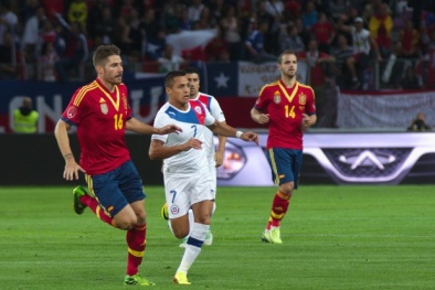 Alexis Sanchez :' Brazil không đáng sợ bằng trọng tài'