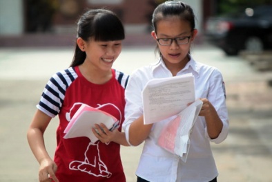 Thí sinh nói gì về đề thi môn hóa và tiếng anh?