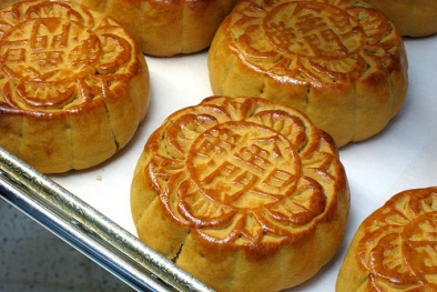 Hướng dẫn làm bánh trung thu truyền thống đơn giản dễ làm