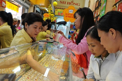 Giá vàng ngày 20/8/2014: Đô la Mỹ và chứng khoán tăng điểm khiến vàng giảm giá