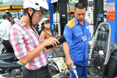 Điều chỉnh giá xăng dầu: Phải sau ít nhất nửa tháng
