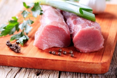 Phát hoảng vì thịt lợn sống nghi nhiễm khuẩn Ecoli