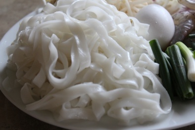Phát hiện bánh phở sử dụng chất cấm, hủ tiếu chứa chất bảo quản vượt mức