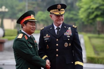 'Đã đến lúc Mỹ kết thúc lệnh cấm bán vũ khí sát thương cho Việt Nam'