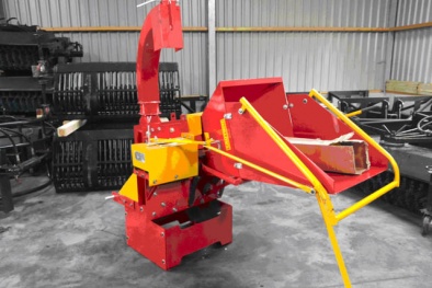 Thu hồi máy xẻ gỗ Trung Quốc có nguy cơ gây chấn thương