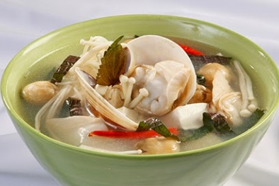 Cách làm món canh ngao nấu nấm thanh mát cho buổi trưa cuối tuần