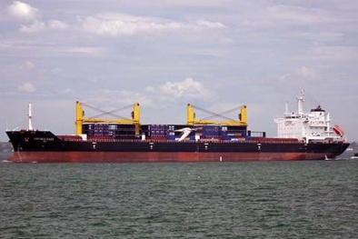 Tàu hàng Việt Nam từ Singapore về Quảng Trị mất tích cùng 18 thuyền viên