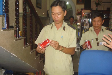 Vụ Coca Cola, Fanta xì nước, nổ lốp bốp: Quản lý thị trường vào cuộc