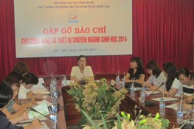  Lần đầu tiên tổ chức chợ công nghệ và thiết bị ngành sinh học