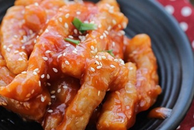 Cách làm món thịt chiên sốt chua ngọt thơm lừng, hấp dẫn