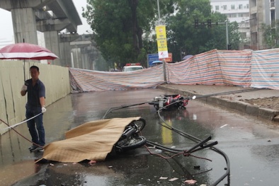 Phản ứng của Bộ Giao thông trước vụ tai nạn chết người ở đường sắt trên cao