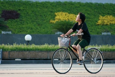 Dự báo thời tiết ngày mai 15/11: Bắc bộ nắng đẹp, Trung bộ mưa dông