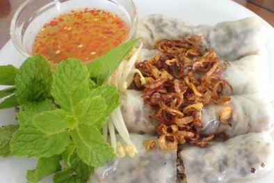 Cách làm bánh cuốn bằng nồi hơi ngon như ngoài tiệm