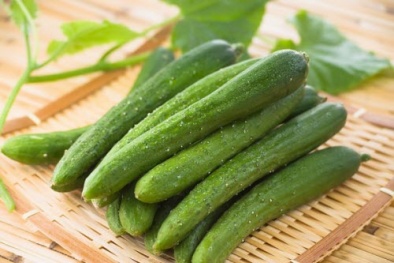 Công thức làm trắng da đơn giản với dưa chuột