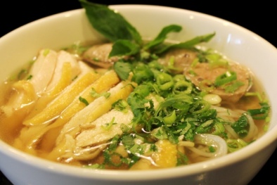 Cách làm phở gà thơm ngon đúng điệu