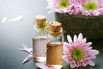 Bí quyết dưỡng da mùa đông đơn giản và hiệu quả bằng dầu dừa