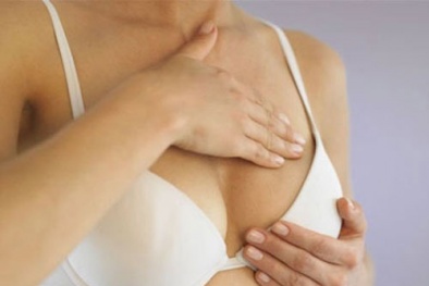 Dấu hiệu nhận biết ung thư vú ở phụ nữ