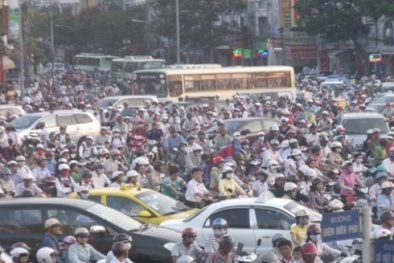 Bộ trưởng Đinh La Thăng ‘truy vấn’ lãnh đạo ngành GTVT TP.HCM về thu phí xe máy