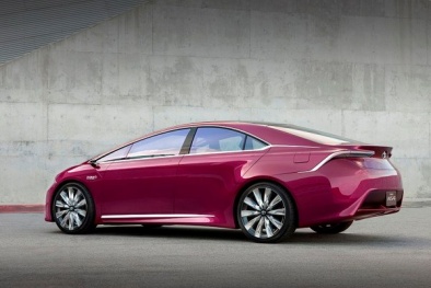 Toyota công bố Prius 2015 có mức tiêu thụ nhiên liệu ít kỷ lục