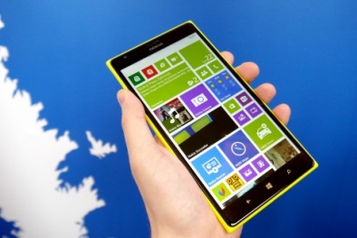 Tưng bừng mua Smartphone khuyến mãi cận Tết Ất Mùi