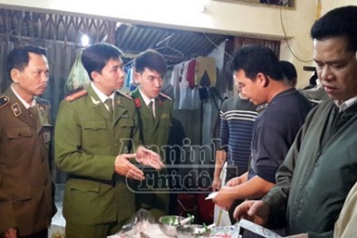Kinh hãi bơm bột lạ vào tôm sú để tăng cân