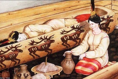 Phục chế tượng bán thân của trinh nữ băng 2500 tuổi