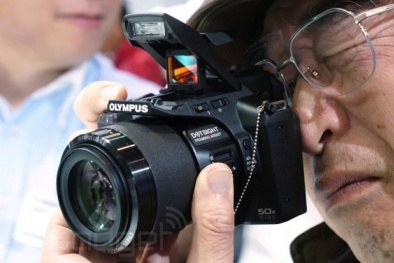 Khám phá dòng máy ảnh Olympus mới nhất 2015