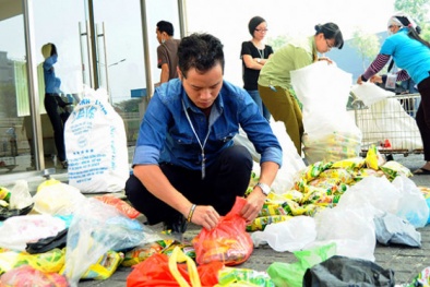 Hạt nêm Knorr giả trong phần quà tết của hàng ngàn công nhân