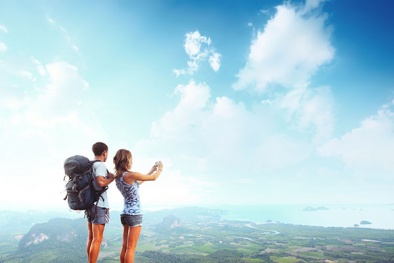 Bộ đôi máy ảnh trắng tinh khôi trong ngày lễ tình nhân
