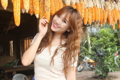  Hari Won tỏa sáng trong phim Tết 'Bếp của mẹ'