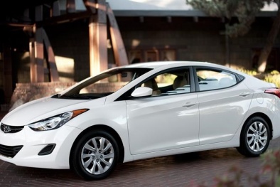 Đọ thiết kế ấn tượng của sedan nhỏ gọn Huyndai Elantra và Toyota Corolla 