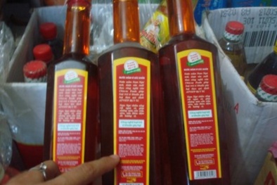 Quảng Bình: Triệt phá vụ làm giả nước mắm lớn nhất với hơn 1800 chai