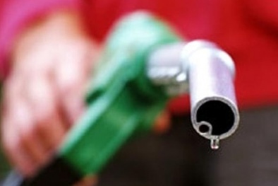 Người Việt sắp 'gánh' gần 10.000 đồng các loại thuế, phí mỗi lít xăng