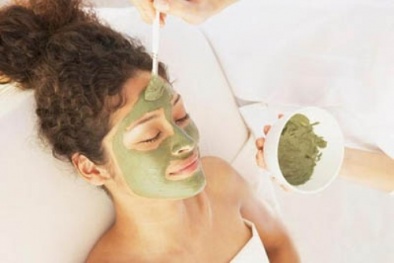 Bí quyết trị mụn hiệu quả từ mặt nạ bùn khoáng