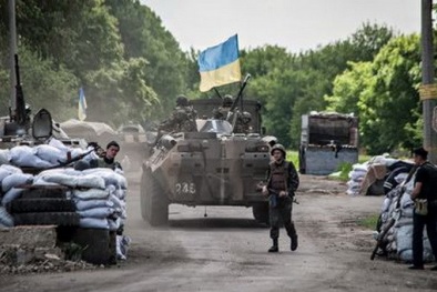Tình hình Ukraine mới nhất: Đụng độ nổ ra tại thành phố cảng chiến lược Mariupol