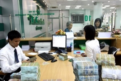 Đồng USD tăng vọt đe dọa cam kết của Thống đốc Ngân hàng